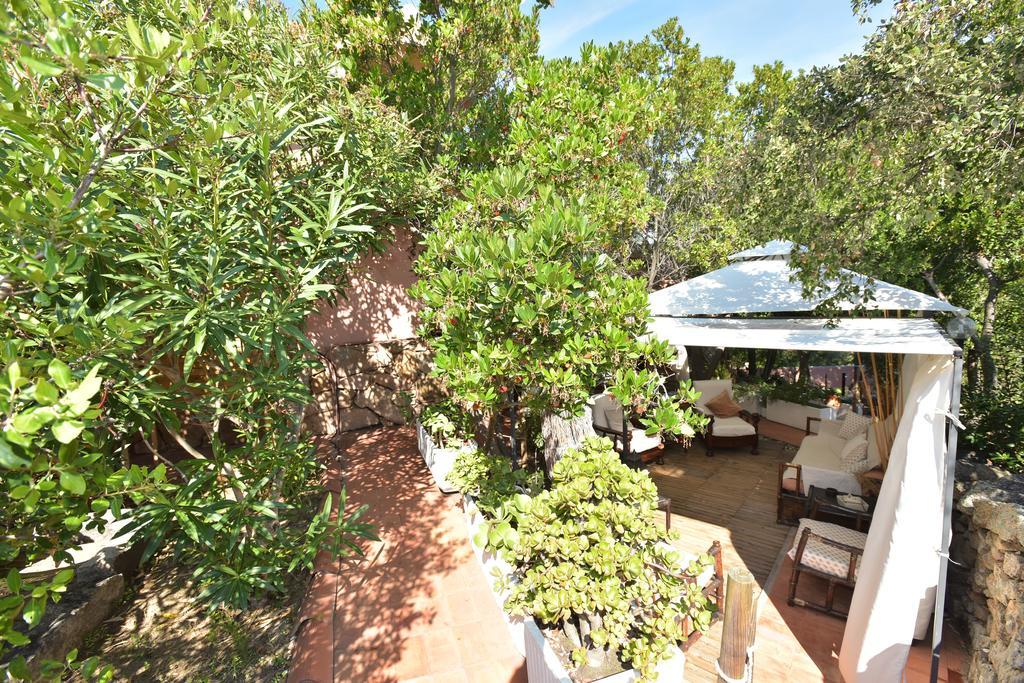 Bed & Breakfast Yin & Yang 산판탈레오 외부 사진
